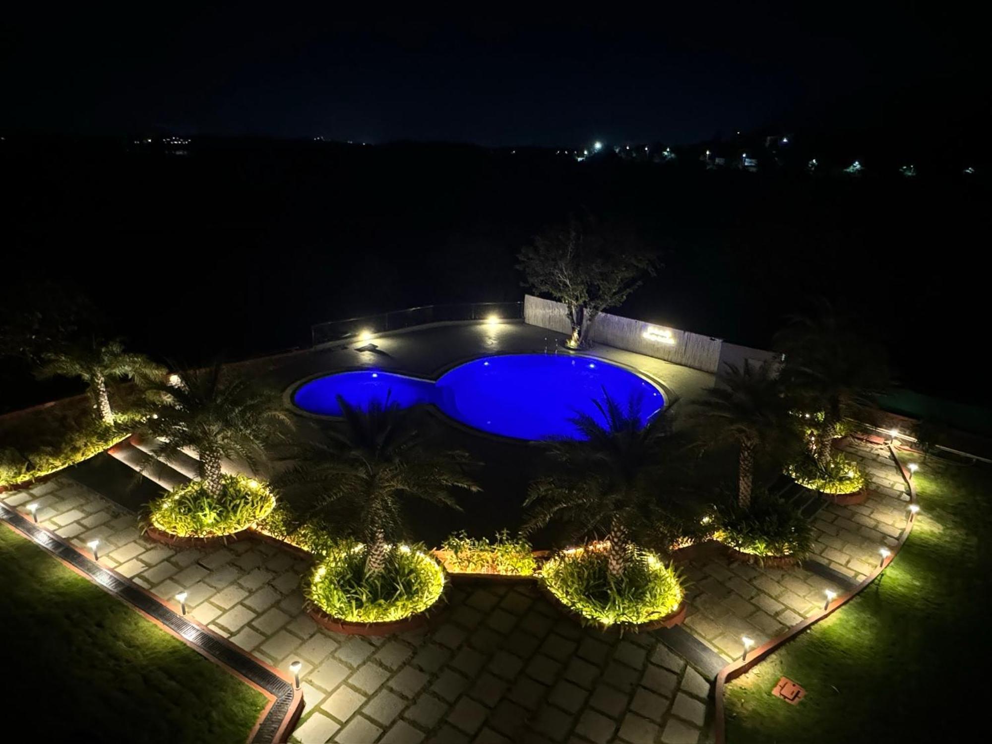 Ananta Villa لونافالا المظهر الخارجي الصورة